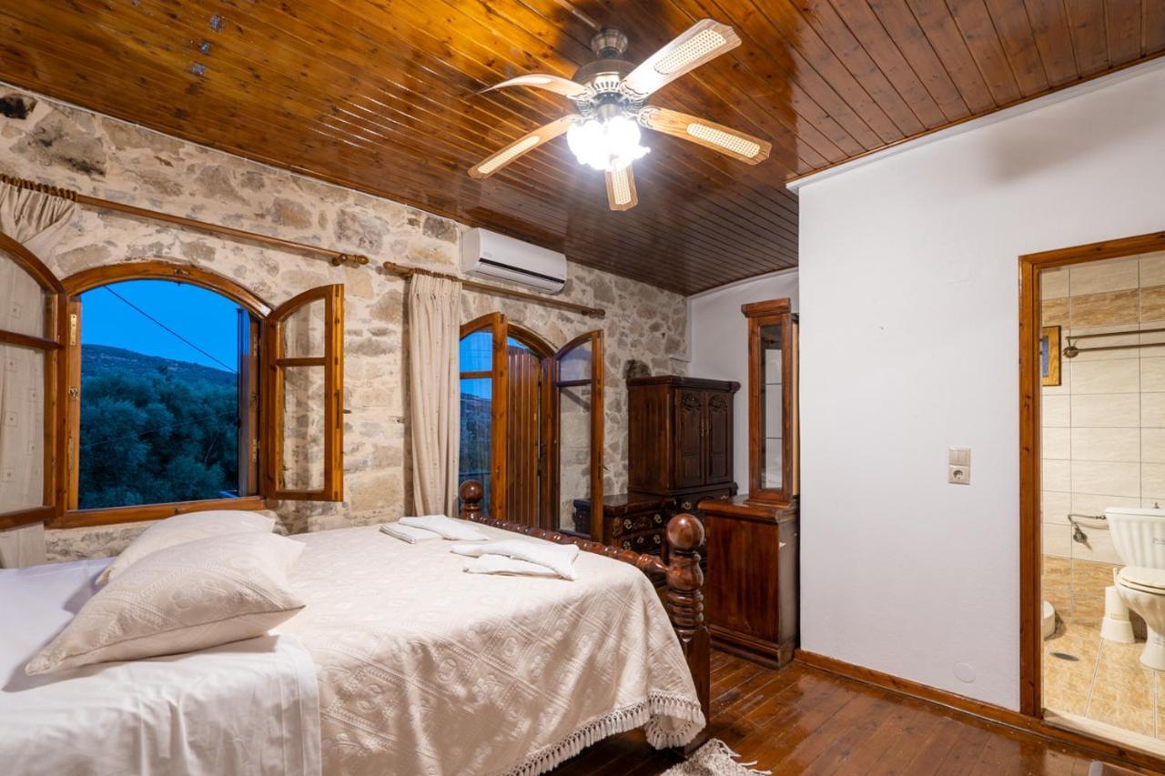Villa Tzaniana Apomarma Esterno foto
