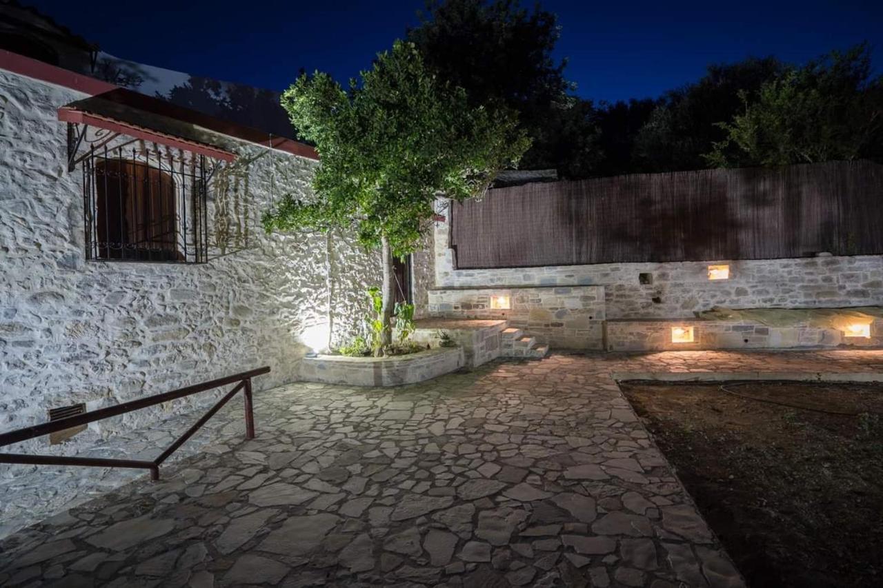 Villa Tzaniana Apomarma Esterno foto